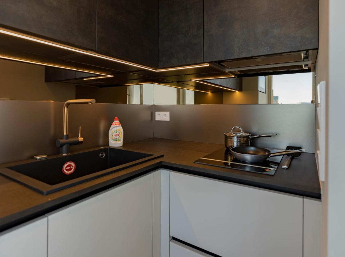 Beautiful Apartment Next To The Kalev Stadium 탈린 외부 사진